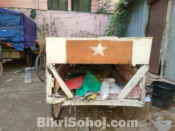 একটি স্ট্রিট ফুড ভ্যান সেল হবে